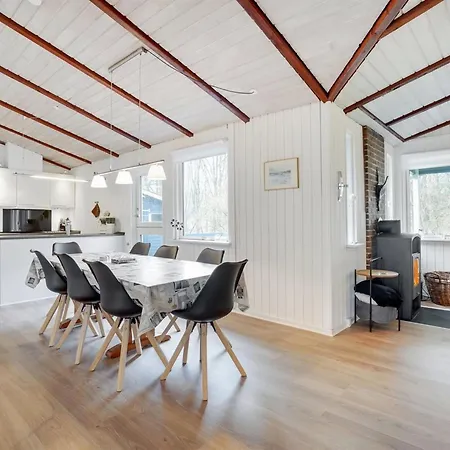 Дом отдыха Massie - 30km From The Sea By Interhome