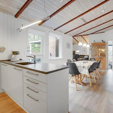 Massie - 30km From The Sea By Interhome *